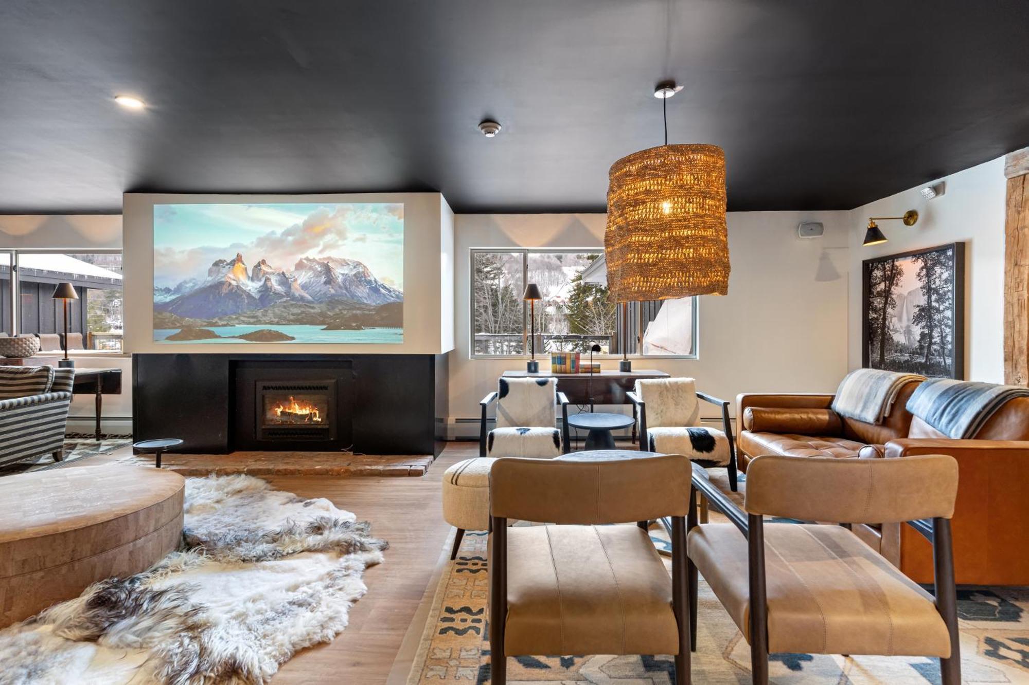 Inn At Mount Snow West Dover Exteriör bild