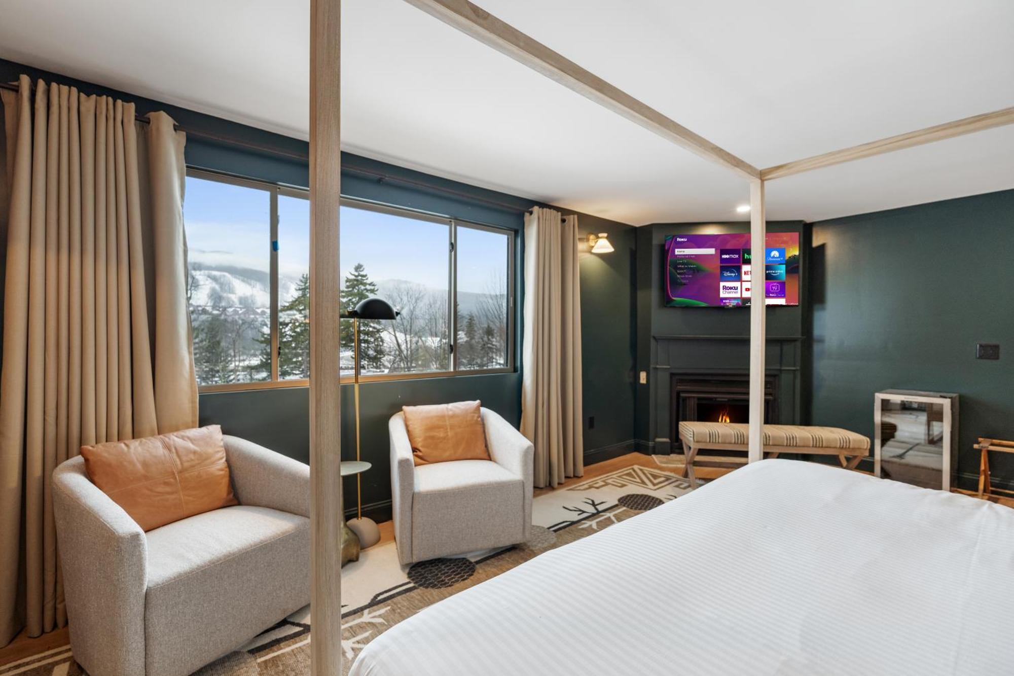Inn At Mount Snow West Dover Exteriör bild